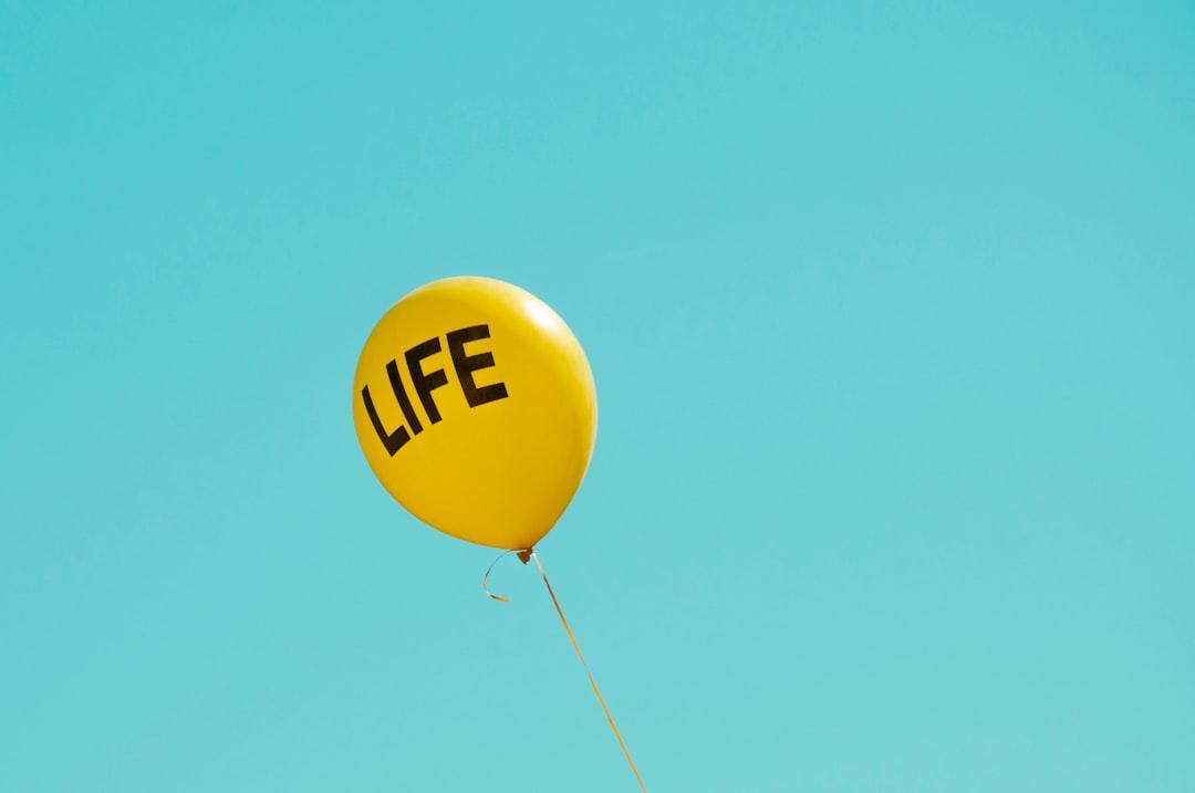 découvrez des leçons de vie essentielles qui vous inspireront et vous guideront à travers les défis du quotidien. explorez des enseignements pratiques et des réflexions profondes pour une vie plus épanouissante.