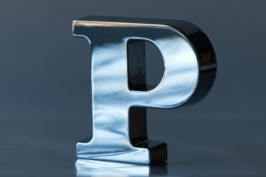 découvrez pcl-r, un outil d'évaluation psychologique conçu pour mesurer la personnalité psychopathe. cette méthode est utilisée dans le domaine de la psychologie criminelle pour mieux comprendre les comportements déviants et améliorer les interventions cliniques.