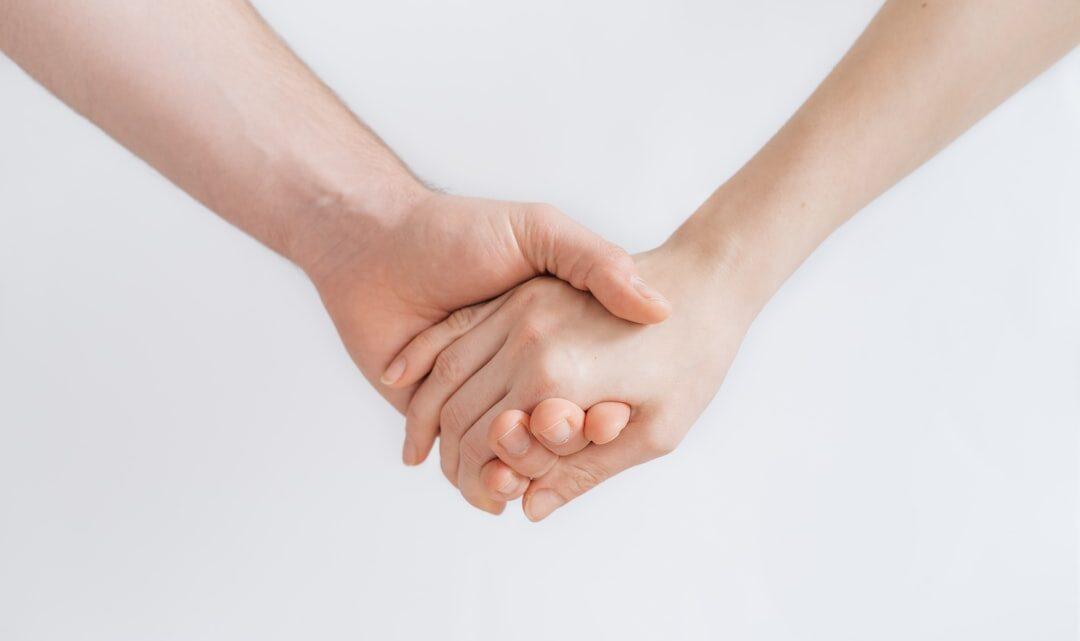 découvrez l'univers fascinant de la psychologie : explorez les comportements humains, les émotions et les processus mentaux. apprenez comment cette science aide à comprendre et améliorer la vie quotidienne, des relations interpersonnelles à la santé mentale.