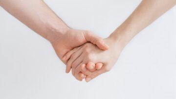 découvrez l'univers fascinant de la psychologie : explorez les comportements humains, les émotions et les processus mentaux. apprenez comment cette science aide à comprendre et améliorer la vie quotidienne, des relations interpersonnelles à la santé mentale.