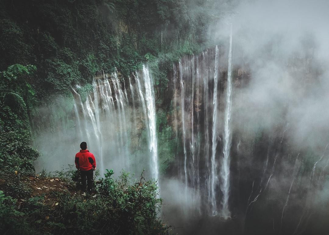 découvrez l'irrésistible passion du voyage avec 'wanderlust'. plongez dans des récits inspirants, des conseils pratiques et des destinations envoûtantes qui éveilleront votre esprit d'aventure et nourriront votre désir d'explorer le monde.
