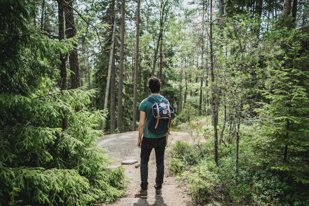 explorez le monde avec wanderlust, votre guide ultime pour des aventures inoubliables. découvrez des destinations fascinantes, des conseils de voyage et des expériences uniques qui éveilleront votre désir d'explorer chaque recoin de la planète.