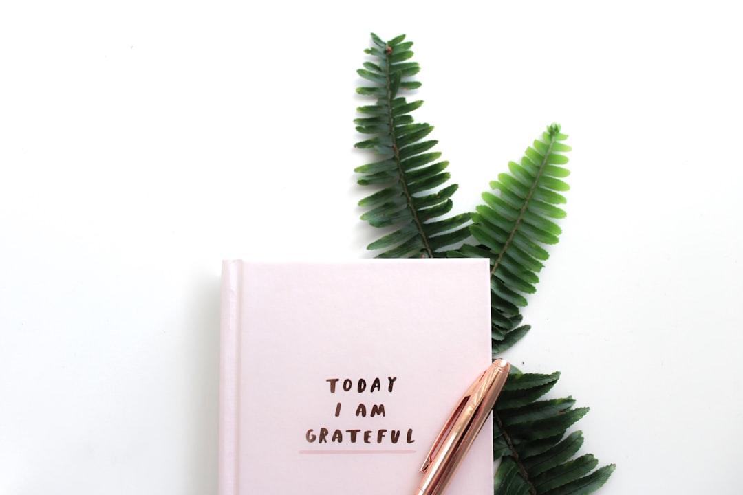 découvrez la puissance de la gratitude : son impact sur le bien-être, des conseils pratiques pour l’adopter au quotidien et comment elle peut transformer votre vie.