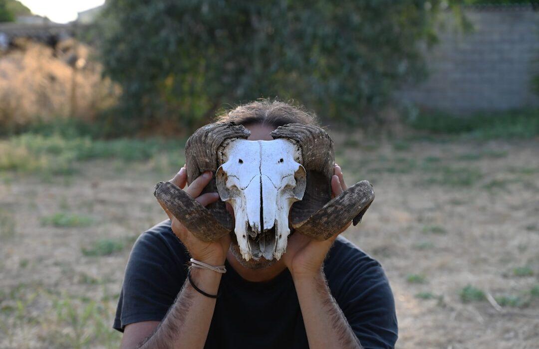 découvrez le masking, une technique innovante utilisée en psychologie, design et développement informatique pour masquer, filtrer ou protéger des informations sensibles, tout en améliorant la confidentialité et l'expérience utilisateur.