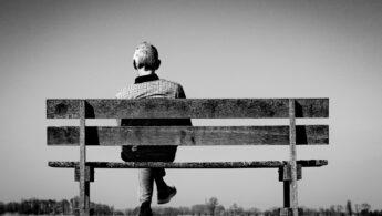 découvrez la signification de l’étroitesse d’esprit, ses causes, ses conséquences et des conseils pratiques pour favoriser plus d’ouverture d’esprit au quotidien.