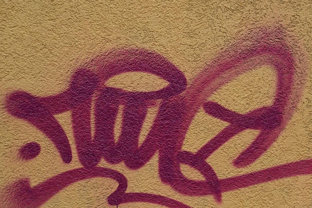 découvrez la pensée révolutionnaire de nietzsche, philosophe allemand du xixe siècle, célèbre pour ses idées sur la morale, la volonté de puissance et le dépassement de soi.