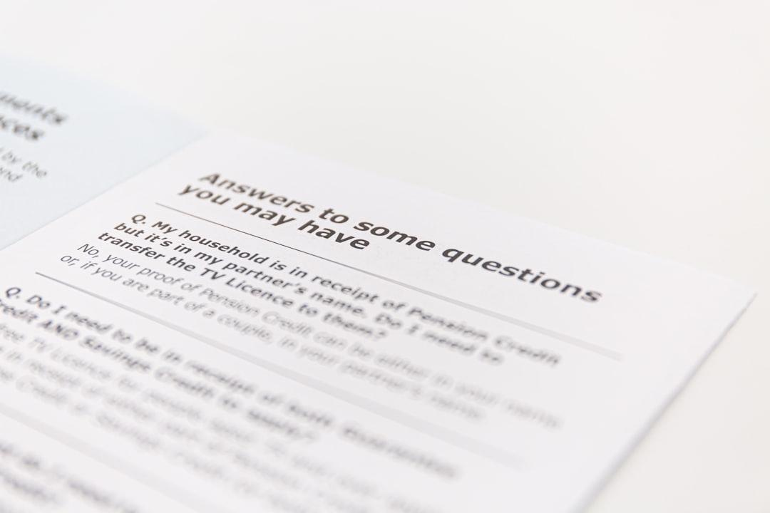 découvrez les questions socratiques : une méthode puissante pour stimuler la réflexion, approfondir la compréhension et favoriser le dialogue constructif en philosophie, en enseignement ou au quotidien.