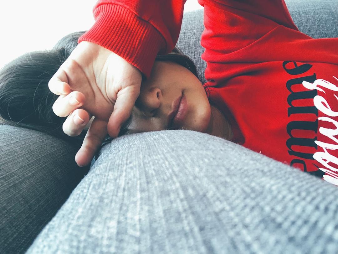 découvrez les causes possibles de la fatigue, ainsi que des conseils et solutions pour mieux la comprendre et retrouver de l'énergie au quotidien.