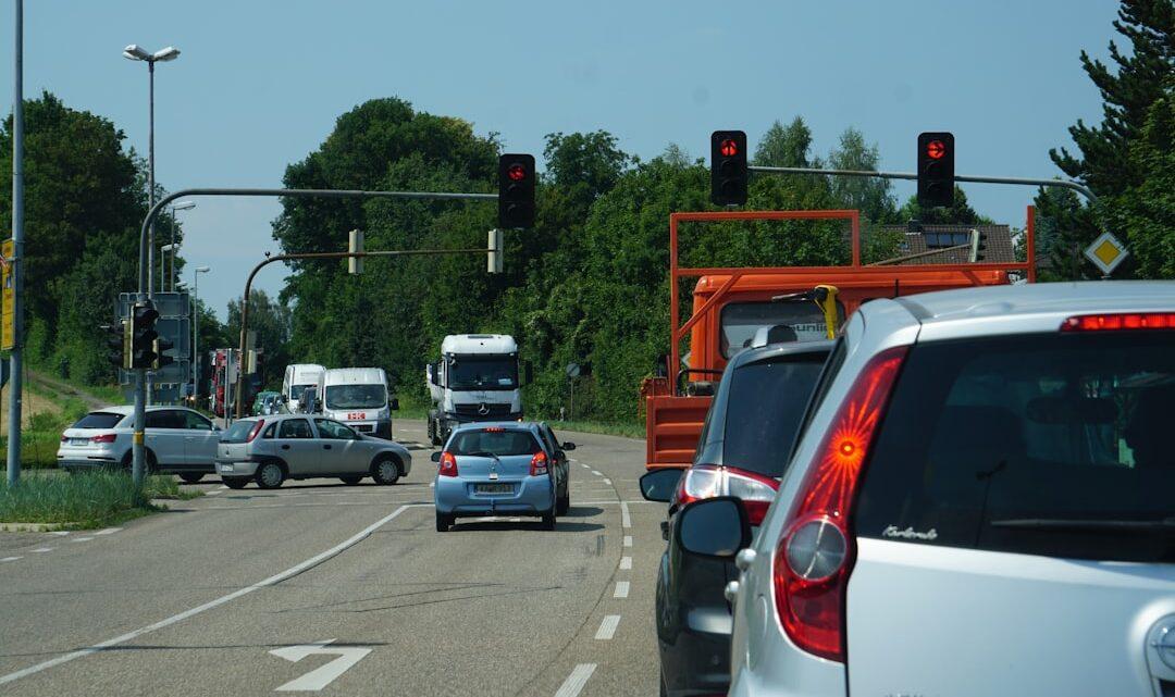 découvrez comment vaincre l'ennui avec des activités créatives, des conseils pratiques et des idées originales pour retrouver du plaisir au quotidien.