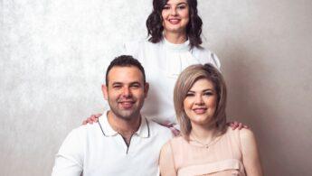 découvrez les modèles familiaux actuels et leurs évolutions pour mieux comprendre la diversité des structures familiales aujourd'hui.