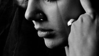 découvrez l'émotion intense de silent tears, une histoire poignante qui explore la douleur silencieuse et la force intérieure.